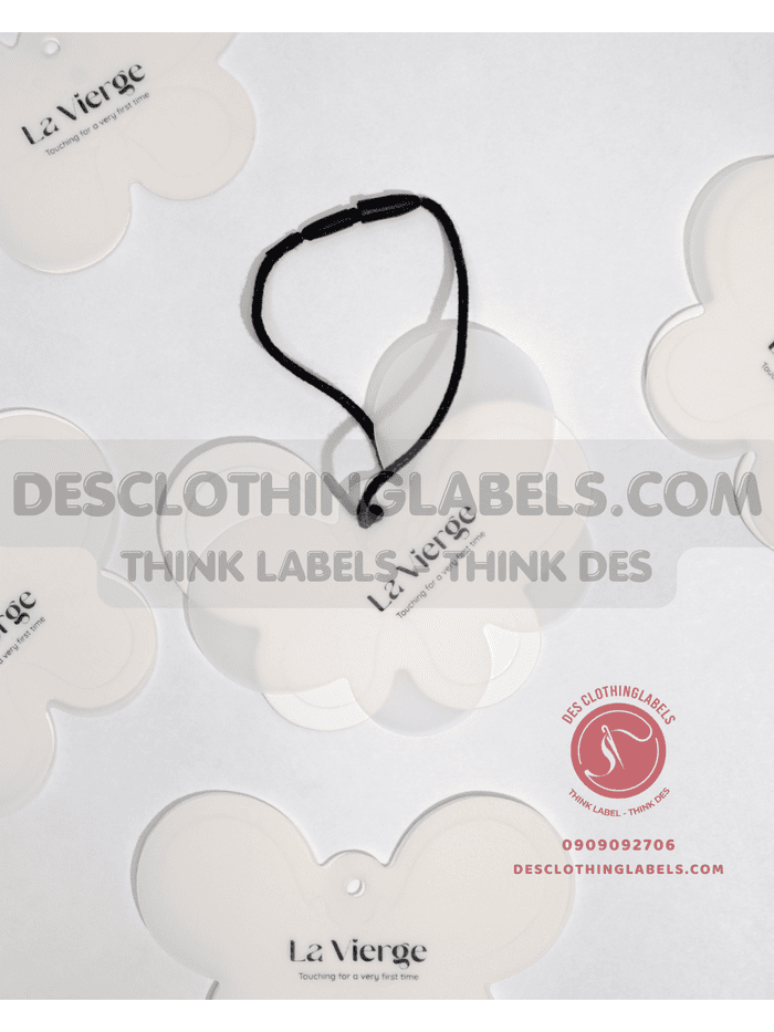 In giấy mỹ thuật đang rất được các Local Brand ưa chuộng